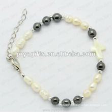 Magnetic Hematite Pearl Beaded Bracelet 7.25"